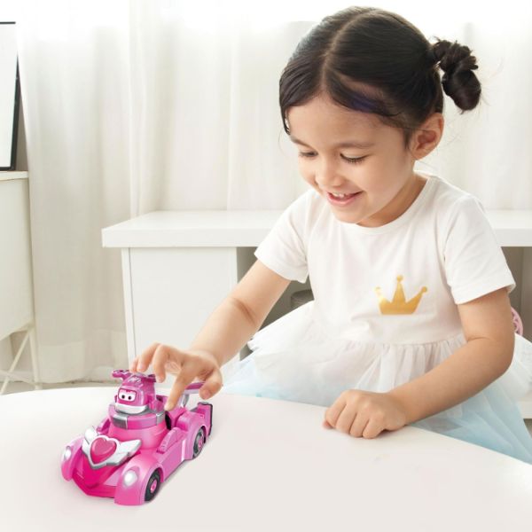 ������� ���� Super Wings Spinning Vehicle ĳ��